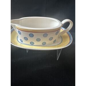 Villeroy and Boch Twist Anna Gravy boat and separate tray Switch